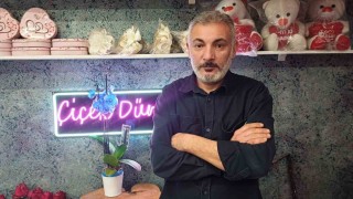 Sevgililer Gününde trend kırmızı gül
