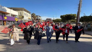 Silifkede bayrak yürüyüşü
