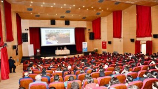 Silifkede öğrenciler IBAN dolandırıcılığına karşı bilgilendirildi