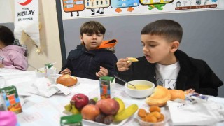 Sındırgıda Geleneksel Çocuk İftarı gerçekleşti