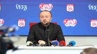 Sivasspor Kulübü Başkanı Özçoban: Kalan 33 puana talibiz