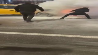 Sivasta seyir halindeki taksi alevlere teslim oldu