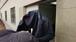 Suç örgütü operasyonunda gözaltına alınan 9 kişi adliyeye sevk edildi