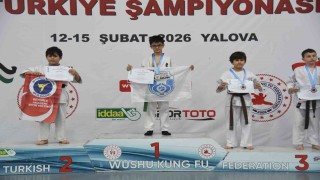 Sultangazili sporculardan altın başarı, bir turnuva 5 birincilik
