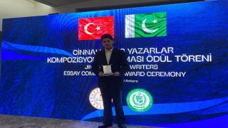 SYAL öğrencisi Ali Yusuf Sabahtan Cinnah ödülü