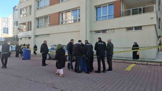 Talasta bir kişi aracında ölü bulundu