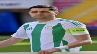 Tayyib Kanarya, eski takımına hattrick yaptı