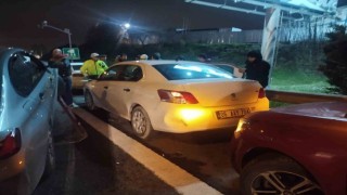 TEMi kilitleyen 8 araçlı zincirleme kaza