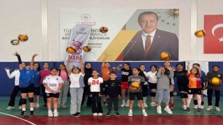 Tomarzada voleybol kursları Ramazanda da hız kesmiyor