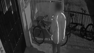 Toplam 72 bin TLlik iki hırsızlık yapan şüpheli yakalandı
