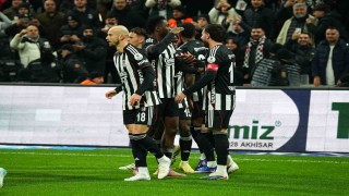 Trendyol Süper Lig: Beşiktaş: 1 - Göztepe: 0 (Maç devam ediyor)