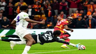 Trendyol Süper Lig: Galatasaray: 2 - Eyüpspor: 0 (İlk yarı)