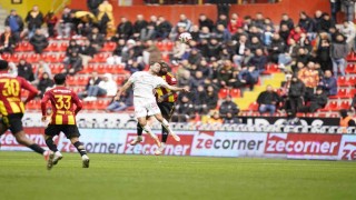Trendyol Süper Lig: Kayserispor: 0 - Antalyaspor: 0 (İlk yarı)