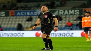 Trendyol Süper Lig: RAMS Başakşehir: 0 - Konyaspor: 0 (İlk yarı)