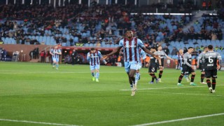 Trendyol Süper Lig: Trabzonspor: 1 - Fatih Karagümrük: 1 (İlk yarı)