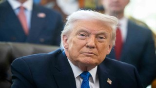 Trump: Epsteinın adasına hiç gitmedim, ancak bu sahtekar Demokratların ve bağışçılarının neredeyse tamamı gitti