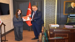 TÜBİTAK bölge şampiyonlarından Kaymakam Odabaşa ziyaret