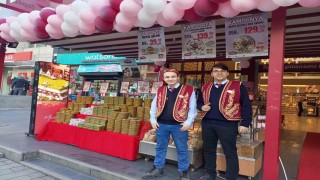 Tuğbanın ‘Geleneksel Lokum Günleri başladı