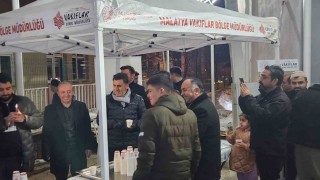Tuncelide Berat Kandilinde vatandaşlara salep ikram edildi