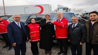 Türk Kızılay Karabük Şubesine yeni hizmet aracı