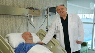 Türkiyede ilk kez görülen dev anevrizma neştersiz iyileşti