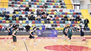 U14 Erkekler Basketbol bölge şampiyonası Balıkesirde başladı