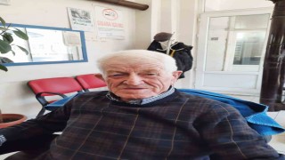 Üç yıl önce kaybolan babalarından gelecek umutlu haberi bekliyorlar