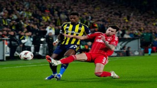 UEFA Avrupa Ligi: Fenerbahçe: 0 - Nottingham Forest: 2 (İlk yarı)