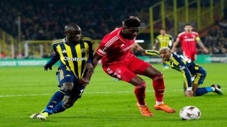 UEFA Avrupa Ligi: Fenerbahçe: 0 - Nottingham Forest: 3 (Maç sonucu)