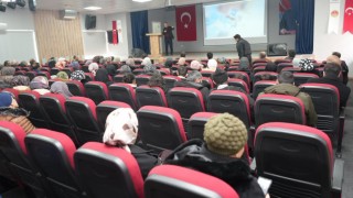 Üzümlüde velilere mesleki eğitim tanıtımı yapıldı