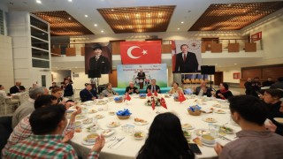 Vali Akbıyık, gönül sofrasında vatandaşlarla buluştu