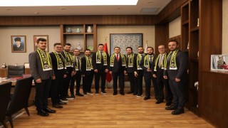 Vali Musa Işın ve Başkan Eyüp Kahveci, Kütahya Fenerbahçeliler Derneği yöneticilerini ağırladı