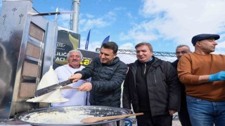 Valiler Ergan Dağında et döner yerine tulum peyniri döneri kesti