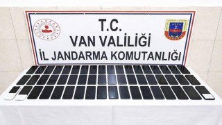 Vanda 1 milyon 750 bin TL değerinde kaçak eşya ele geçirildi