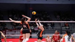 Vodafone Sultanlar Ligi: Aras Kargo: 3 - Eczacıbaşı Dynavit: 2