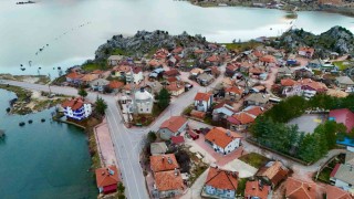 Yağış manzarası şaşırttı, Pınarbaşı deniz oldu