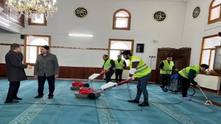 Yakutiyede camiler Ramazana hazırlanıyor