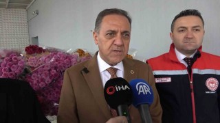 Yalovada çiçek mezatlarında Sevgililer Günü hareketliliği