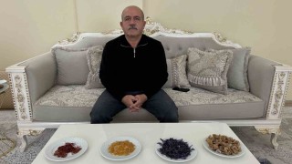Yapamazsın diyenlere inat yetiştirdiği safran ve salebi evinde tüketiyor