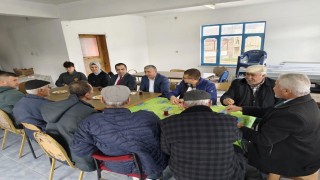 Yenipazarda vatandaşlarla birebir temas