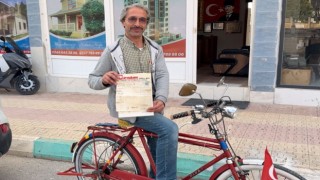 41 Yıl Önce İlk Kazancıyla Aldı, Hâlâ Kullanıyor