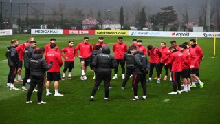 A Milli Futbol Takımı, Romanya maçı hazırlıklarını sürdürdü