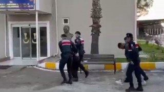 Adana’da Kur’an-ı Kerimlere Zarar Verenler Tutuklandı