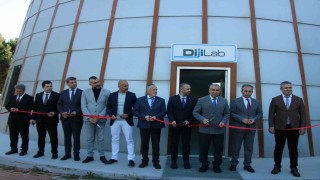 ADÜde dijital eğitim laboratuvarı açıldı