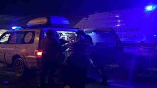 Ağrıda rahatsızlanan hasta arazi tipi ambulansla hastaneye kaldırıldı