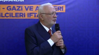 AK Parti Genel Başkanvekili Mustafa Elitaş, Erzurumda şehit ve gazi aileleri ile iftar yemeğinde bir ayaya geldi