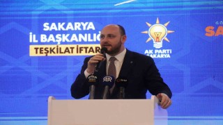 AK Parti Teşkilatı Sakaryada iftar sofrasında bir araya geldi
