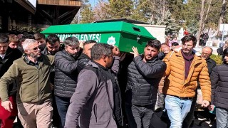 Akranı tarafından öldürülen çocuk son yolculuğuna uğurlandı
