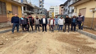 Alaşehirde asfalt sezonu açıldı