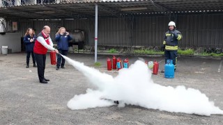 Alevlere karşı eğitim: Tarım personeli yangınla mücadeleyi sahada öğrendi